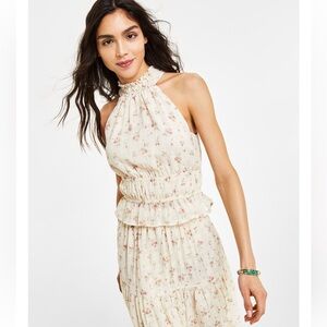 Women’s Mock Neck Top